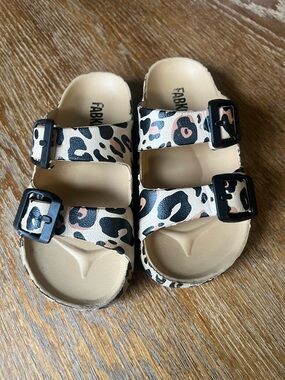 fabkids Leopard Print Double-Strap Sandals in Beige, Black & Pink